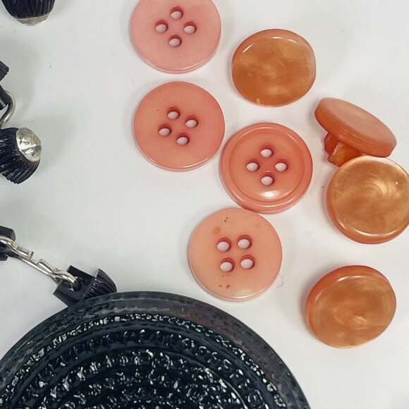 Button Pink Black Mother Pearl Plastic Metal Shell Random Lot Vintage For Crafts - Picture 3 of 15